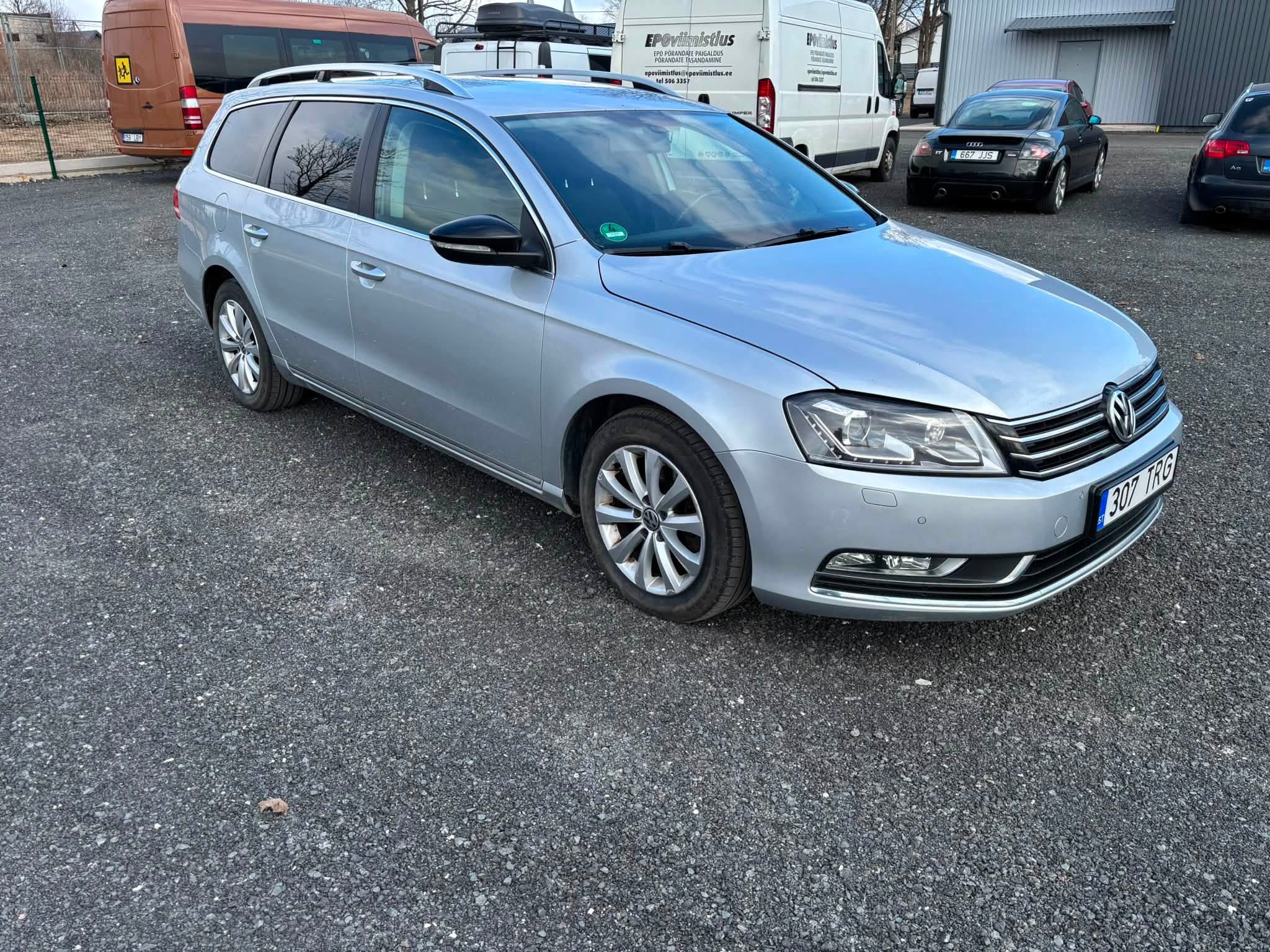 VW PASSAT